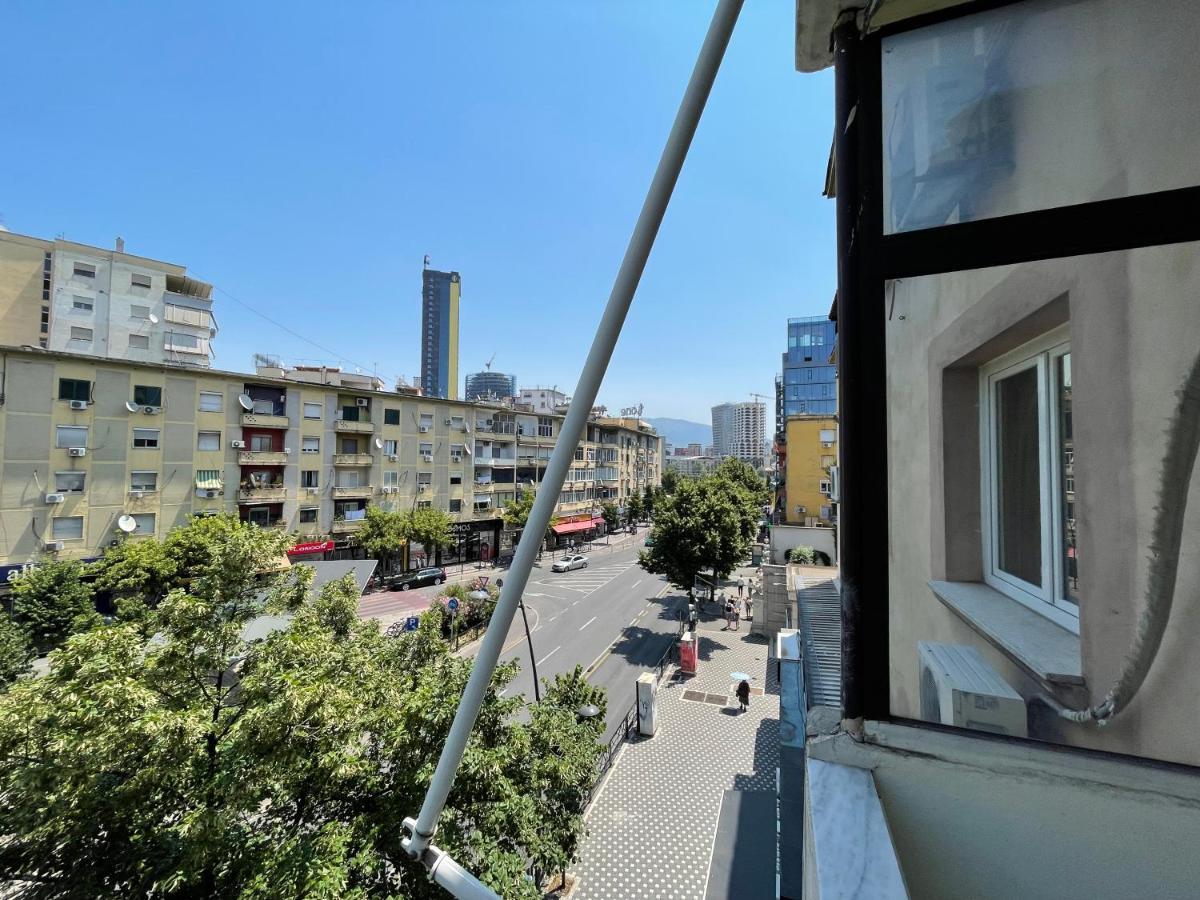 Tirana Flora Center Apartment Exterior foto