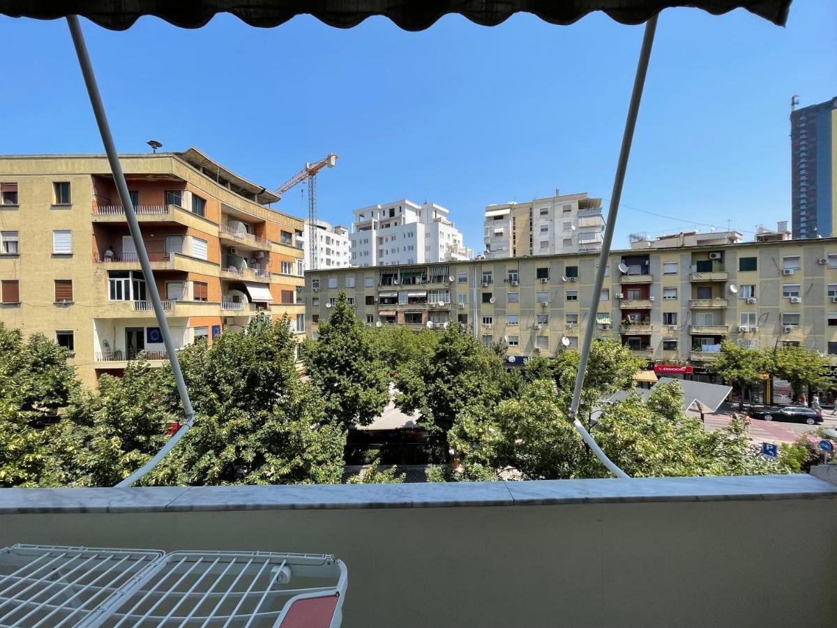 Tirana Flora Center Apartment Exterior foto