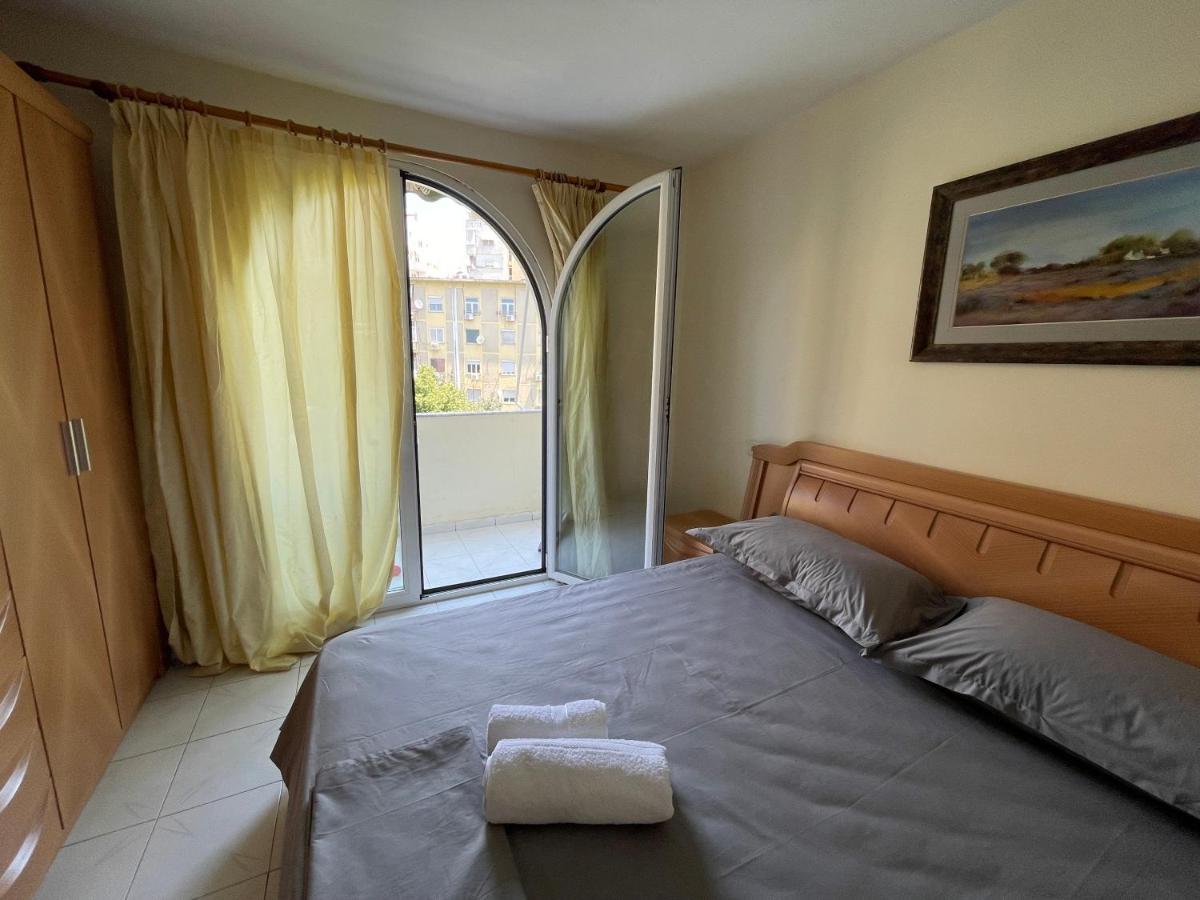 Tirana Flora Center Apartment Exterior foto